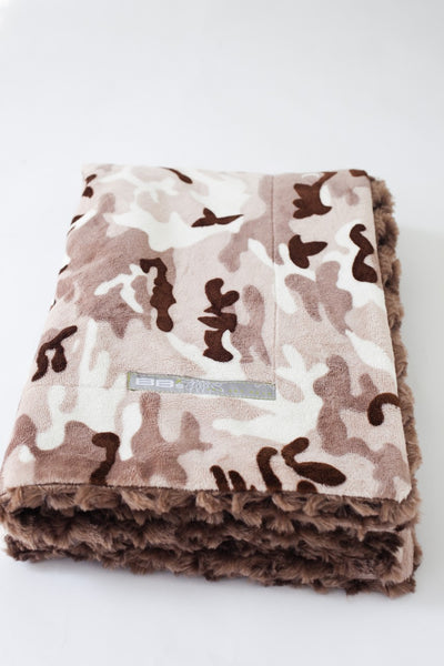 Barefoot dreams camo discount blanket